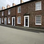 27 George Street