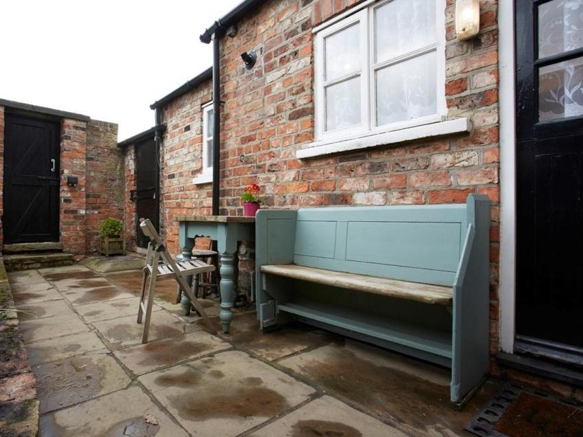 27 George Street York